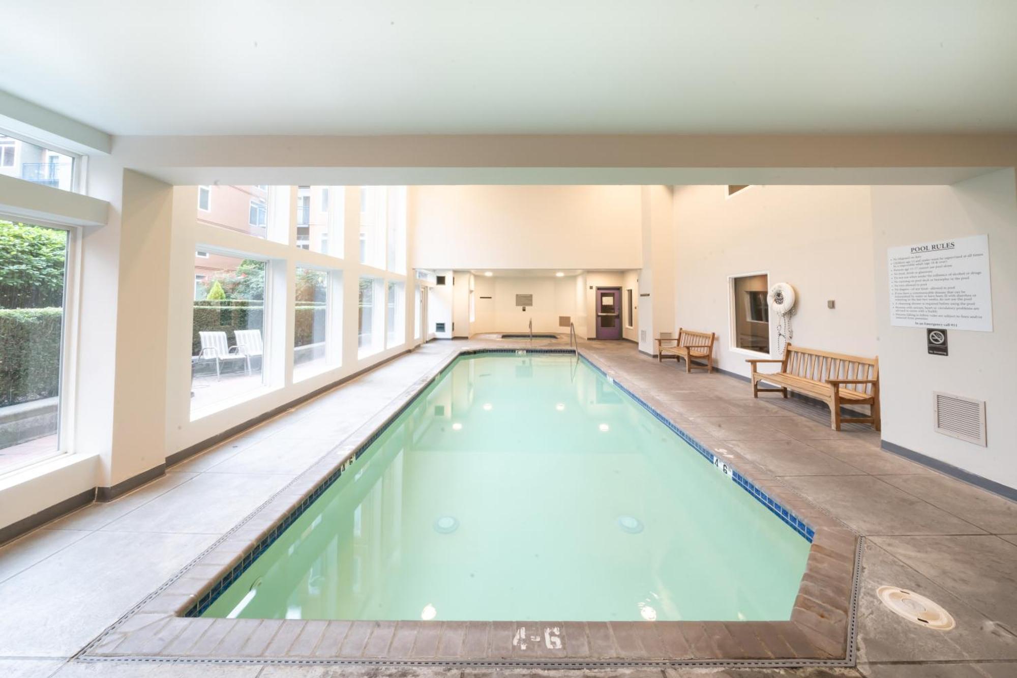 Modern Downtown Top Floor Penthouse With Bay Views Seattle Bagian luar foto